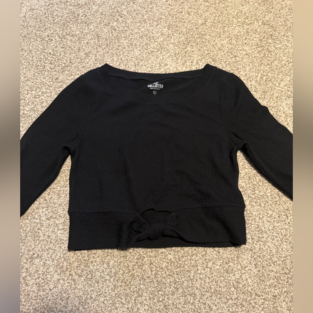 Hollister Black Long Sleeve Ribbed Knotted Top